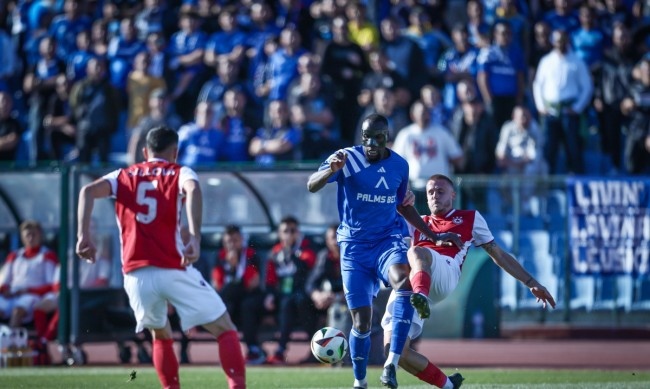 Левски победи с 1 0 ЦСКА в голямото дерби на България