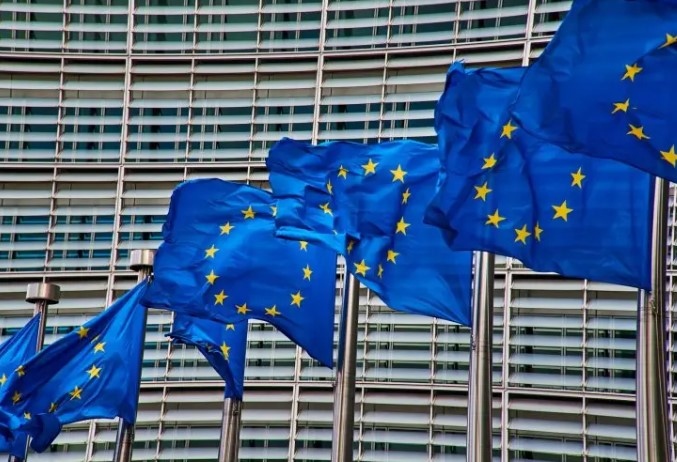 Европейският съвет одобри заема за Украйна в размер на 35