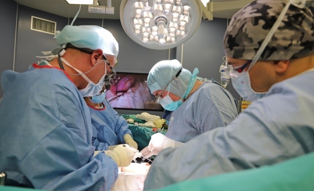 Специалисти от Военномедицинска академия ВМА извършиха поредна чернодробна трансплантация съобщиха