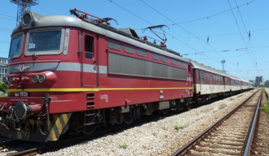 Предстоящата смяна на часовото време в нощта срещу неделя 27