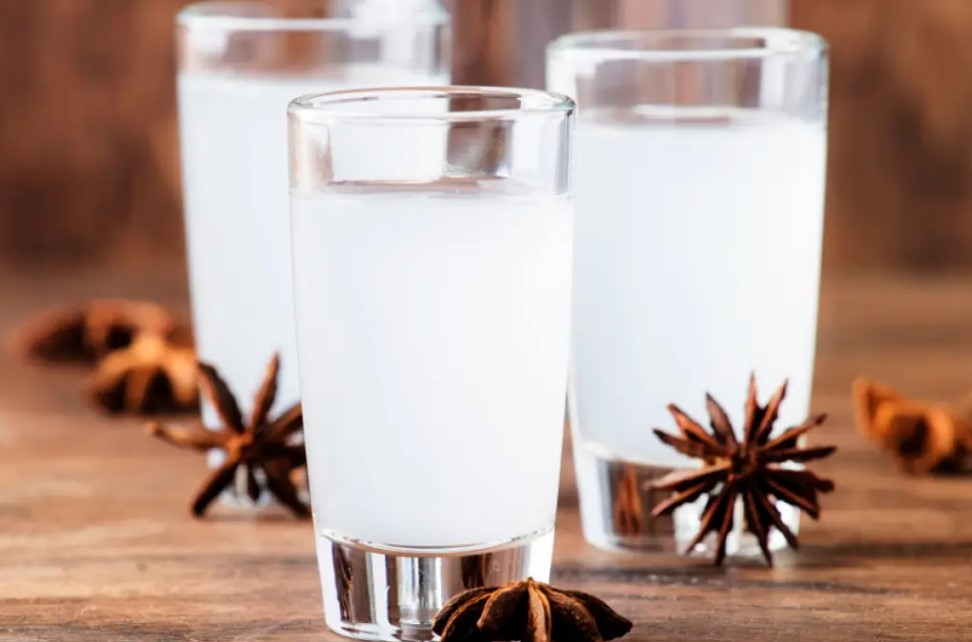 Безалкохолна мастика за шофьори е новият хит на Института по