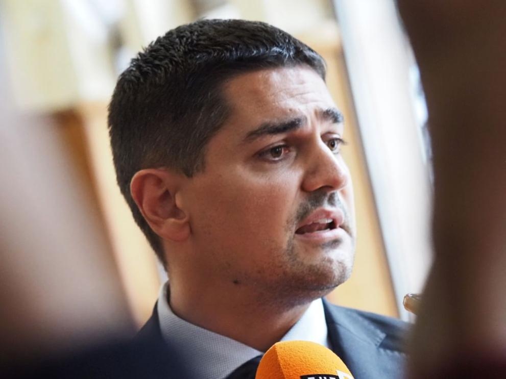 Широка коалиция срещу ГЕРБ и двете ДПС-та предложи в първия