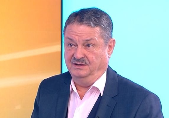 В България от утре започва да нахлува студен фронт До