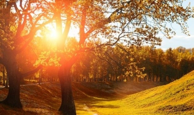 Днес ще бъде предимно слънчево с разкъсана висока облачност Ще