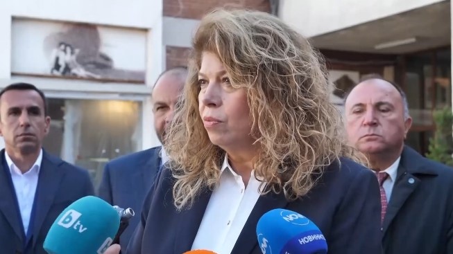 Новият парламент не е легитимен Това заяви вицепрезидентът Илияна Йотова