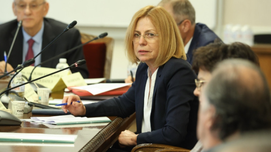 От първия ден ПП ДБ ясно показват че влизат в предизборна