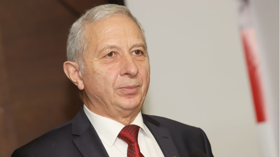 Една от грешките които допусна България законодателна това е