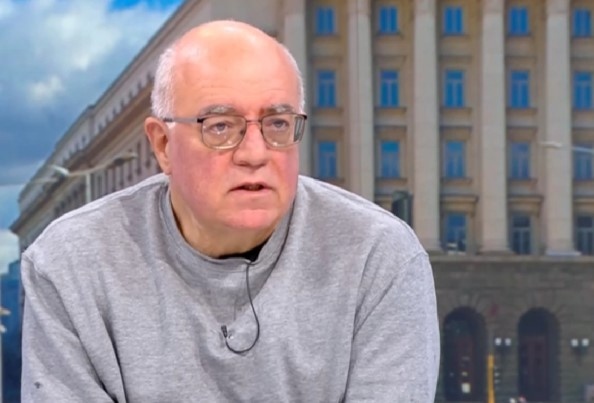 По добре избори отколкото правителство на всяка цена  Това коментира пред БНР