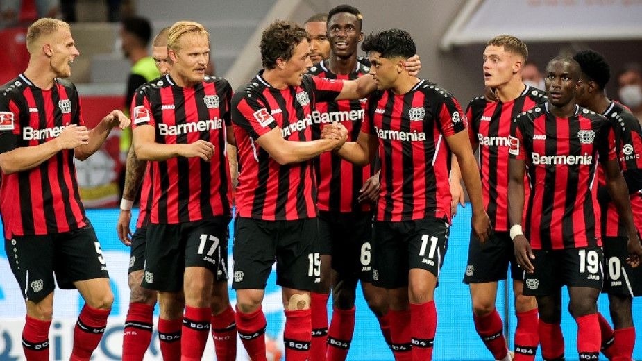 Байерн Мюнхен за пета поредна година отпадна от Купата на