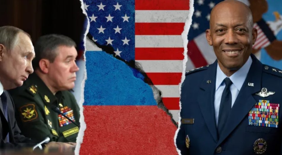 Най висшият американски военен генерал Чарлз Браун от Военновъздушните сили е