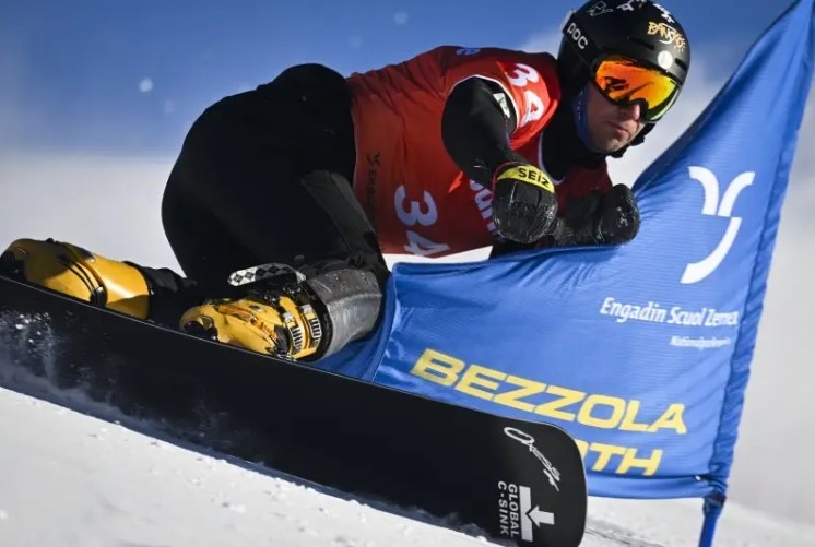 Радослав Янков спечели старта за Световната купа по сноуборд в