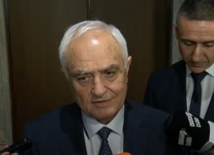 Край село Кабиле няма да се строи малък град на