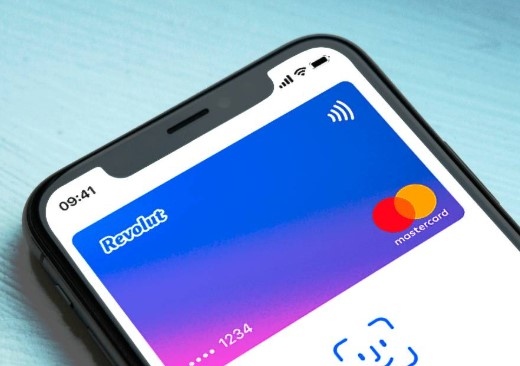 Глобалната финтех компания Revolut вече има над 1 млн клиенти