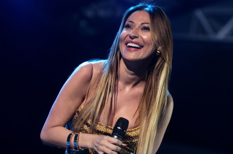 Няколко хитови филма и празничен концерт на всички дуети от втория