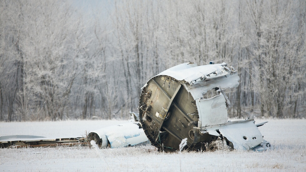 Машината изпълнявала полет от Баку до Грозни Пътнически самолет на Азербайджанските