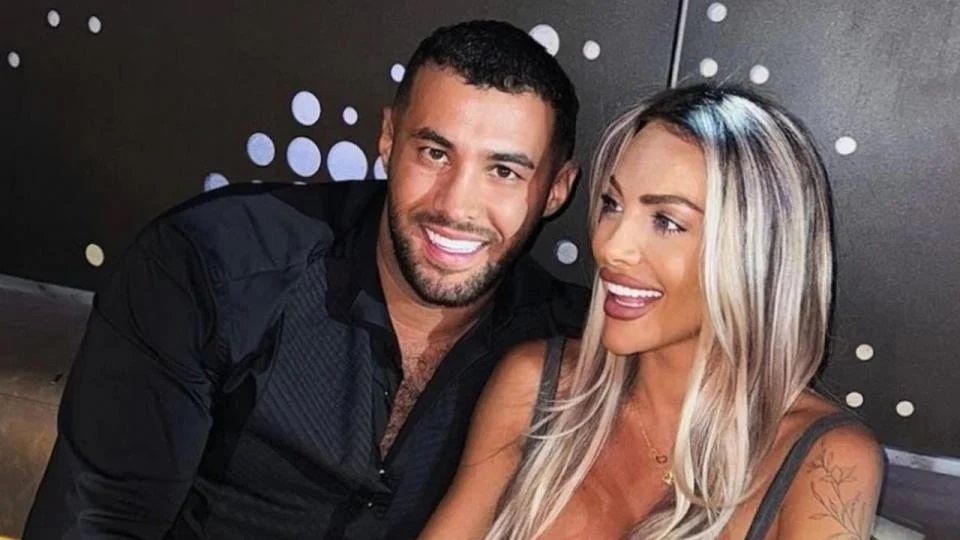 По Коледа се случват и такива неща разделени двойки