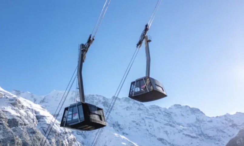 В швейцарските Алпи е открит нов впечатляващ кабинков лифт Кабинковият
