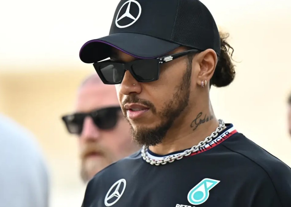 7 кратният световен шампион Люис Хамилтън се очаква да си върне