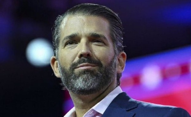 Доналд Тръмп младши пористигна в Гренландия само две седмици след като