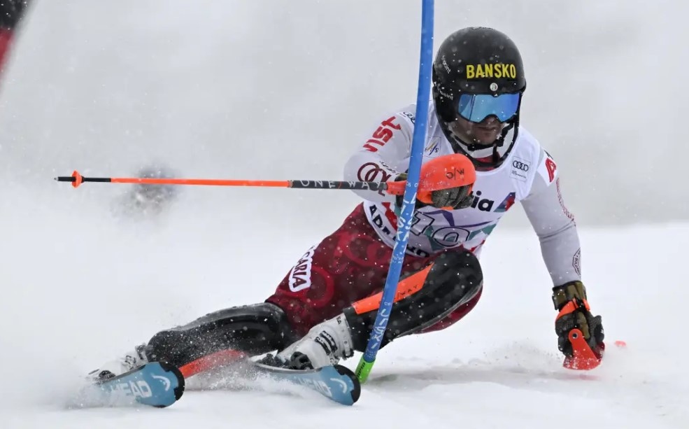 Алберт Попов завърши на 16 о място в слалома в Аделбоден