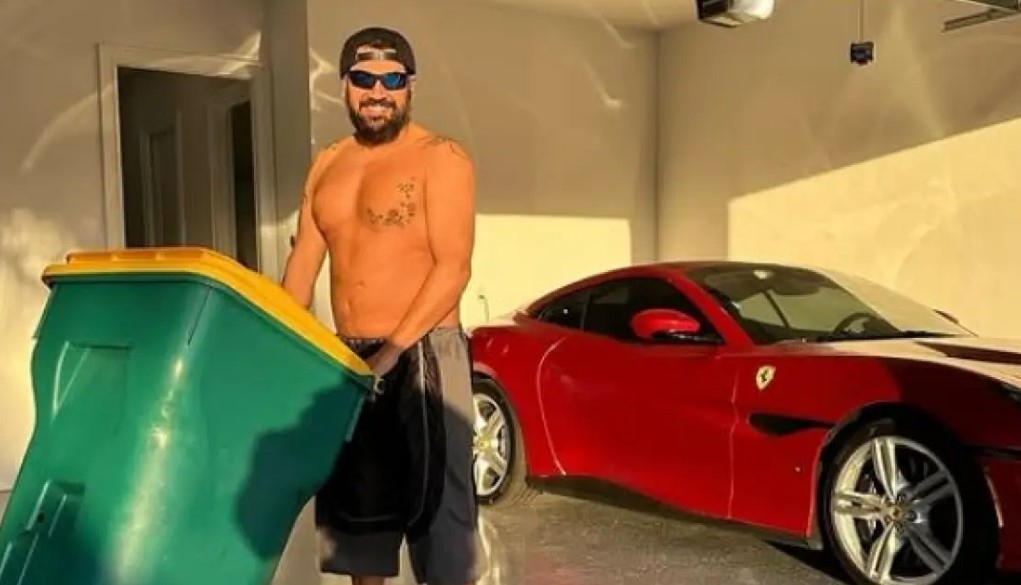 Кралят на поп фолка Азис сбъдна своята дългогодишна мечта да напусне