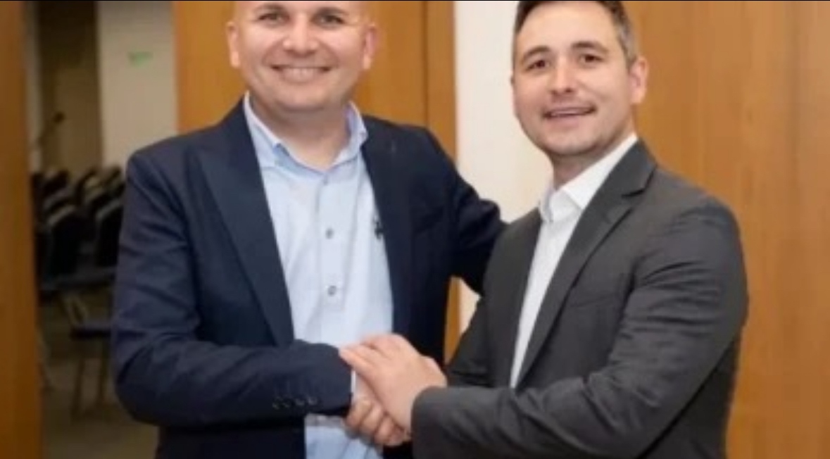 Един от най близките дерибеи на Ахмед Доган Валентин Тончев който