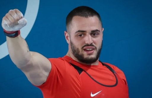 Гръцкият лекоатлет Милтиадис Тентоглу е победител в 51 о издание на