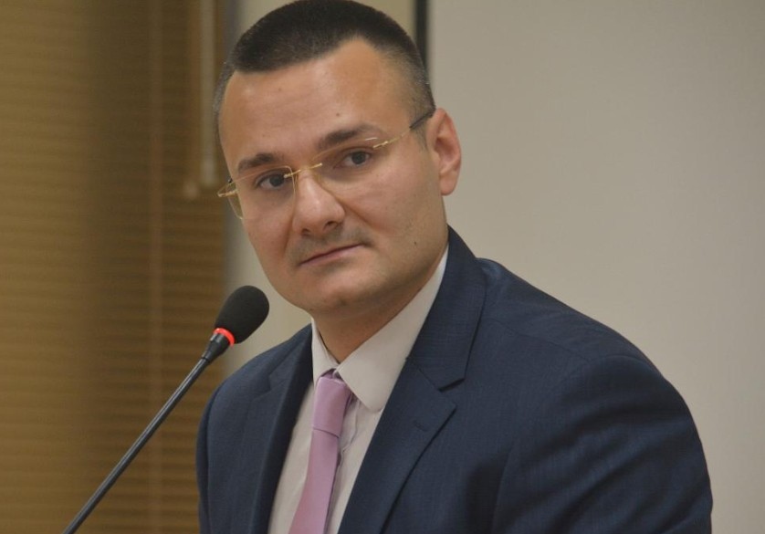 Председателят на Общинския съвет в Панагюрище Иван Лалов се отказа