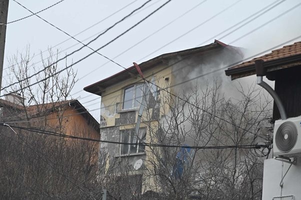 Във взривената къща в Банкя все още търсят жертви В