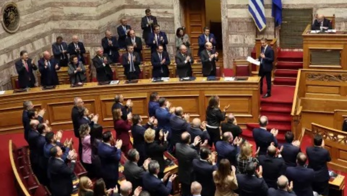 Гръцкият парламент не успя да избере нов президент на първия