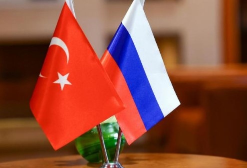 Министрите на външните работи на Турция и Русия Хакан