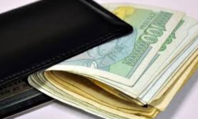 Българите са с най ниската минимална работна заплата сред държавите членки на