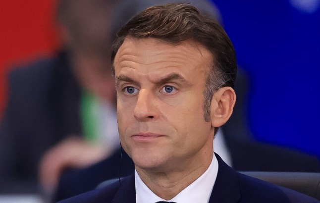 Френският президент Еманюел Макрон предупреди че американските мита за Европа