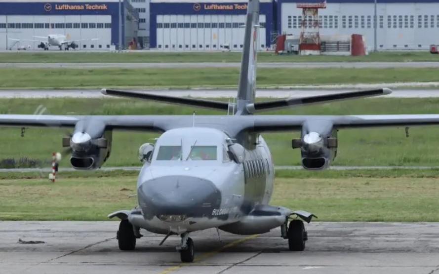 При изпълнение на тренировъчен полет днес 11 февруари самолет РС 12