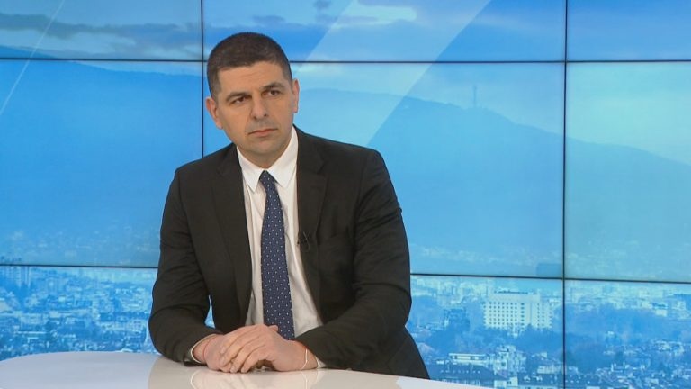 Въпреки ангажимента в споразумението за управление до 30 дни след