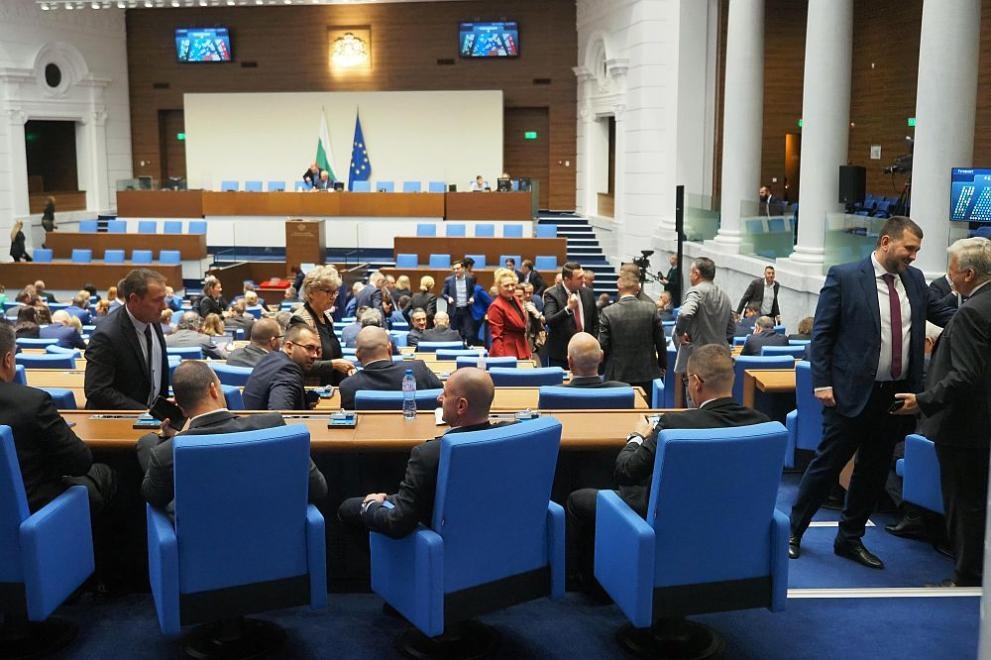 И ф главен прокурор на България Борислав Сарафов внесе в 51 вото