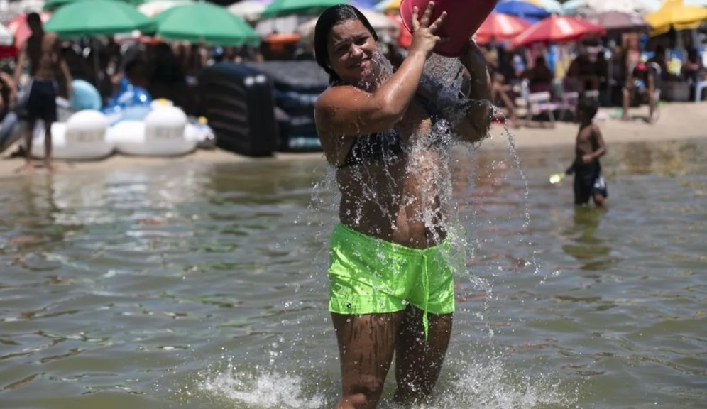 И докато при нас вали сняг в Рио де Жанейро