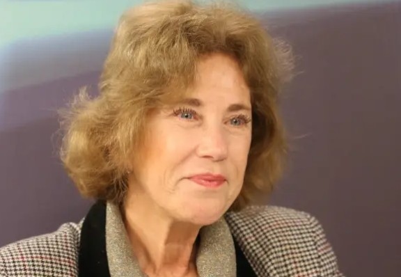 Трябва да изпратим контингент от мироопазващи сили в Украйна Това