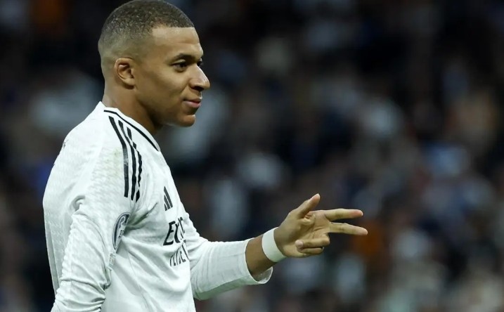 Френският футболист Килиан Мбапе вкара хеттрик за победата на Реал