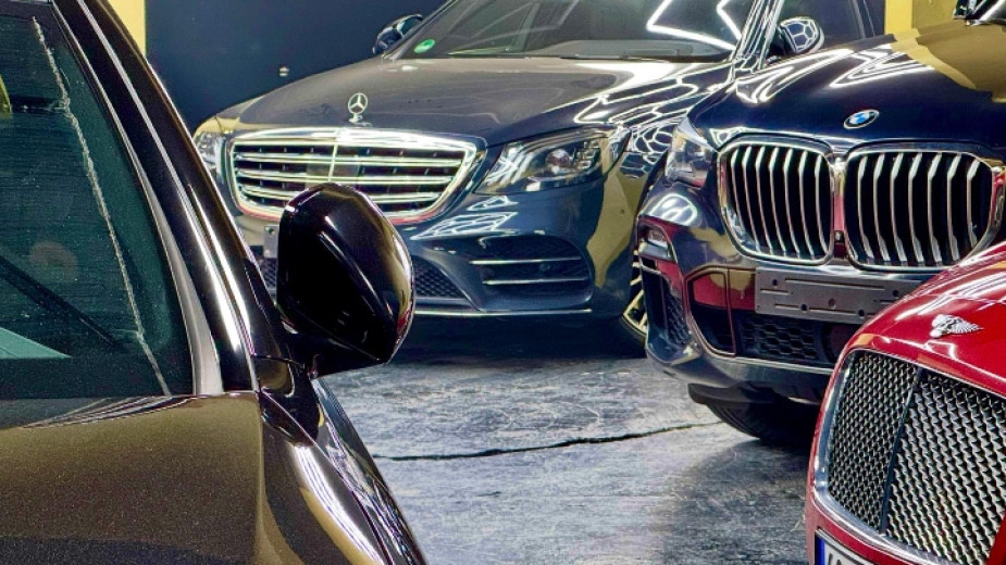 Организирана престъпна група извършвала данъчни престъпления и изпиране на пари