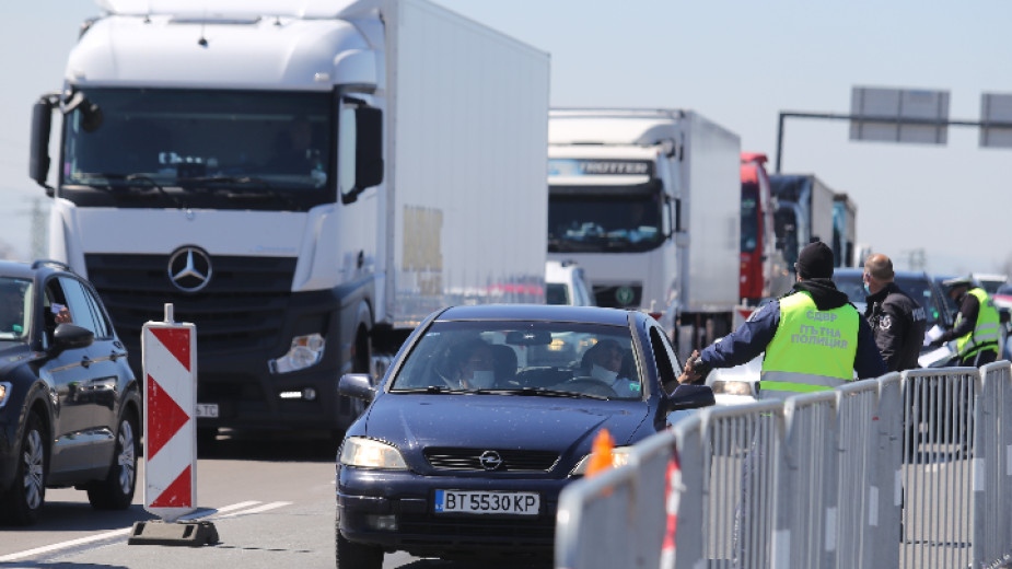 Откакто сме в Шенген няма кой да контролира разрешителните за