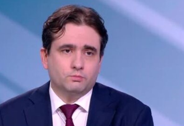 Зам председателят на ПГ на Продължаваме Промяната Демократична България Божидар Божанов заяви  че