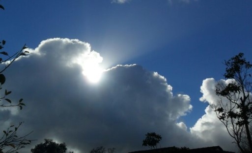 Днес преди обяд над по голямата част от страната ще е