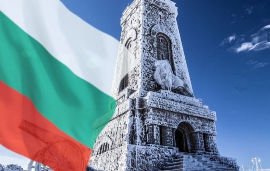 Българските политици отправиха специални послания с които честитиха на българите