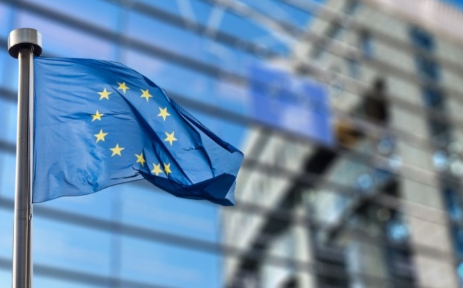 ЕС може да мобилизира до 800 милиарда евро за да