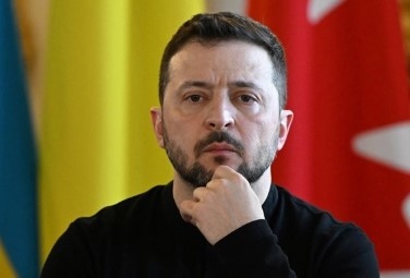 Украинският президент Володимир Зеленски заяви че е готов да подпише