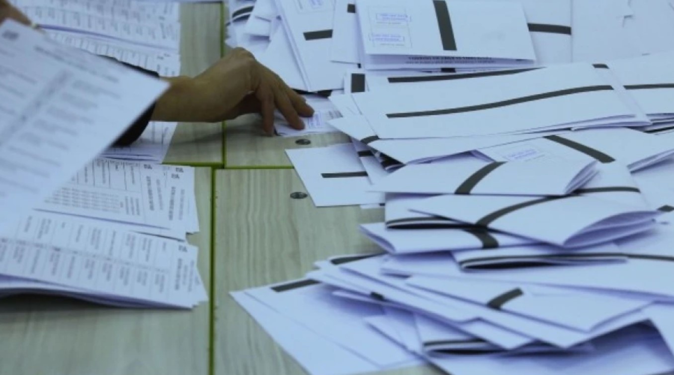 Несъответствия в протоколите от последните избори които Конституционният съд върна