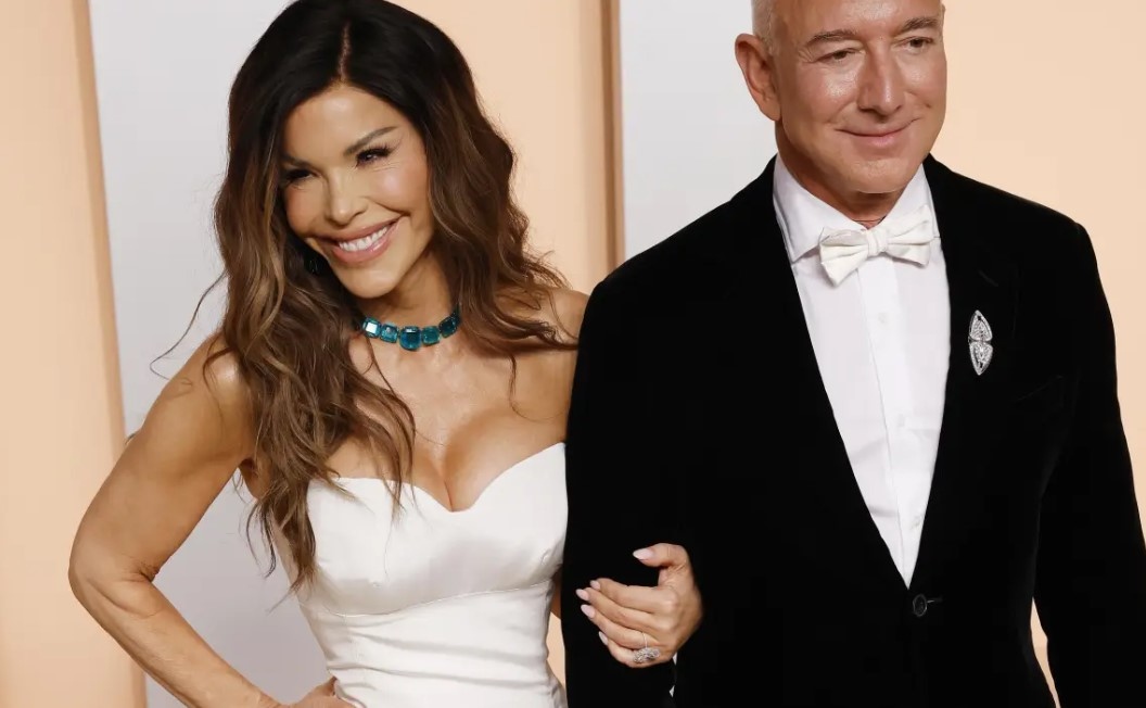 Основателят на Amazon и един от най богатите хора в света