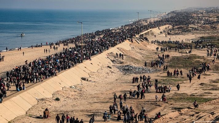 Външните министри на Франция Германия Италия и Великобритания заявиха днес