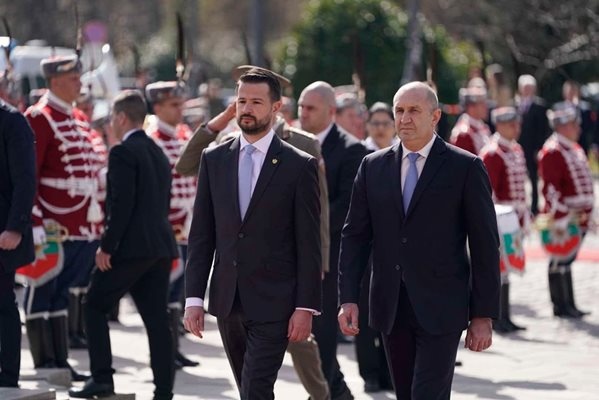 Черна гора иска да стане 28 ата членка на ЕС до